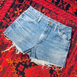 Vintage Wrangler Jean Short Cut Offs